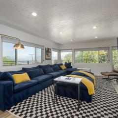 City Views & Hot Tub in Renovated 3BR 2BA Escape