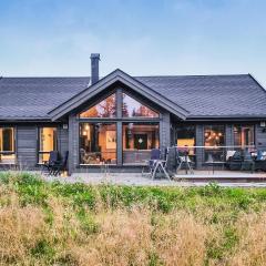 Lovely Home In Lillehammer With Kitchen