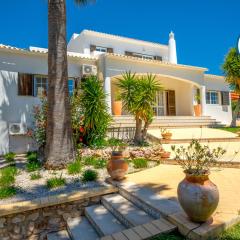 Villa Valentina by Algarve Vacation