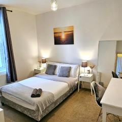 1 bedroom flat in Gravesend