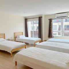 Jira Private cozy room near Suvarnabhumi Airport