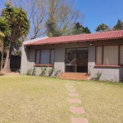 A&F Cottage with pool n braai