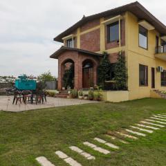 Alaya Stays 3 BHK Farmhouse wit Pvt Pool & Garden - Anantara