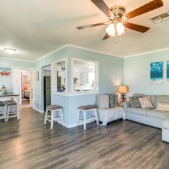2 Mi to Redfish Bay Aransas Pass Home with Fire Pit