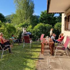 Herrliche Ferienwohnung in Feistritz Im Rosental mit Garten, Terrasse und Grill und Waldblick