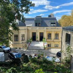 Villa Louis Hirsch