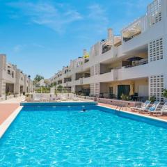 NEW !! 2 Bedroom Cabanas Beach