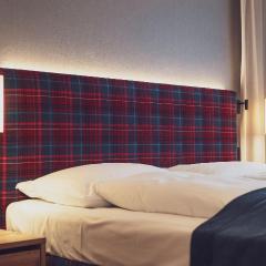 Mountain Plaza Hotel