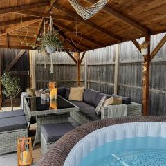 Barn with Hot Tub