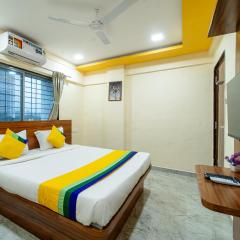 Itsy Hotels Anand Executive, Near Amanora