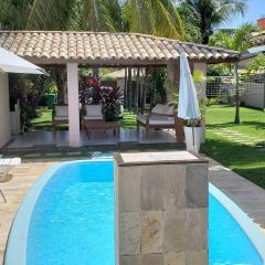 Casa em Guarajuba 3/4 com Piscina a 150m do Mar