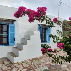 «Astrofeggia» A private stone house Nature-Seaview