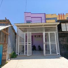 OYO 93299 Homestay Aqsa