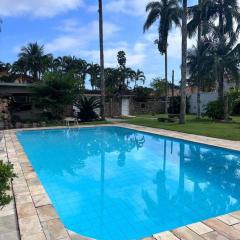 Villa Tavares - casa com piscina na praia da Lagoinha