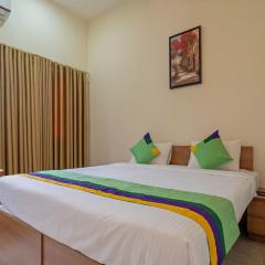 Itsy By Treebo - Avani Stays - Vyttila, Kochi