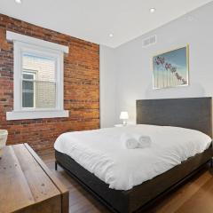 Lofts at Walnut: 1BR Fast Wi-Fi