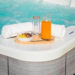 Evasion en plein cœur de la ville T2 Jacuzzis Sauna et piscine au centre de Port-Louis