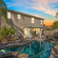 Minutes to Wineries Outdoor Oasis Pool Table