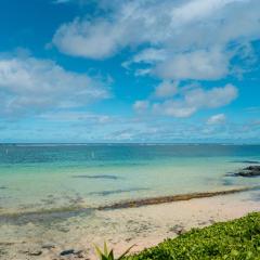 Stunning Belle Mare Beachfront luxury Apartment