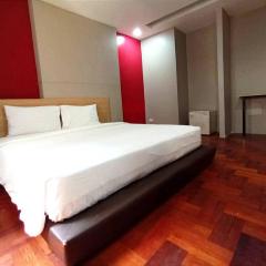 GO INN Silom - BTS Saint Louis