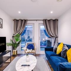 Waterhouse Suite - Modern 2 Bed in Manchester City Centre- Perfect for Family, Business and Leisure Stays by Dreamluxe