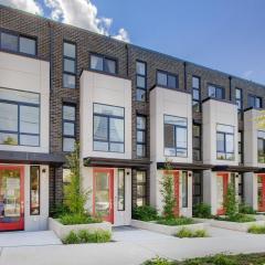 Gorgeous NEW Townhome on Capitol Hill, Close to Everything!