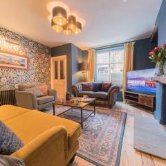 Tastefully decorated, family friendly property, central Kirkby Lonsdale, parking and EV charger