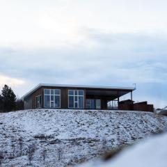 Golden Circle Villa - Hot Tub & Sauna