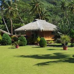 Rops Location Huahine bungalow premium