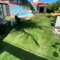 Alugo casa na praia de jaua