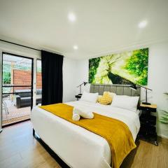 Charming 1BR Granny Flat Conveniently Located near Knox Shopping Center