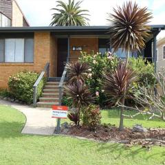 Breakaway, 11 Scott Street