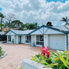 Cheerful 5 Bedroom Holiday Destination