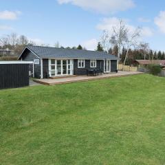 Gorgeous Home In Melby With Wifi
