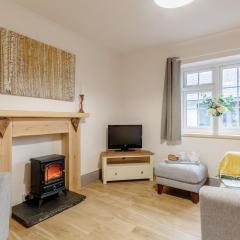 2 bed in Gower 77978
