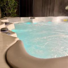 Charmante & Paisible Villa Platon - Jacuzzi & Jardin - Brive