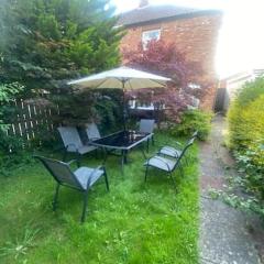 2 bed full house with private summer garden