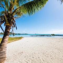 Quaint 4-bedroom Beach Villa in a fishing village