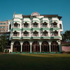 HOTEL GIRDHAR MAHAL