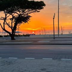 Casa de hóspedes, em frente a praia Copacabana