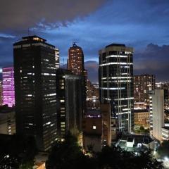 Loft con balcón y vista maravillosa al centro de Bogotá 1028