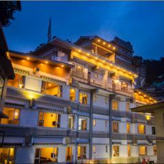 Kingston by Yagi, 600 meters from M G Marg Gangtok