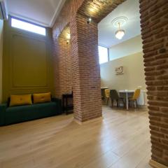 Luxury 2 Bedroom Suite Historical Tbilisi Center