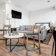 Landing - Modern Apartment with Amazing Amenities (ID7010)