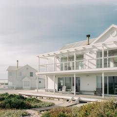 White Sands Beach Villa