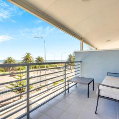 96B Esplanade, Semaphore