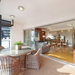 Artistic City Escape with Balcony and Parking
