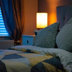 Cosy Modern Flat (NEC/BHX Stays)