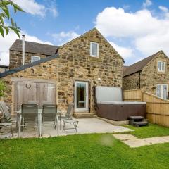 3 Bed in Crich 78717