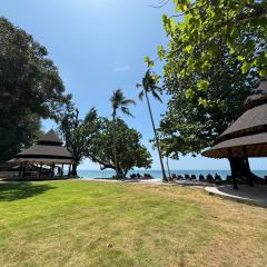 Beach Bungalow at Lanta Resort